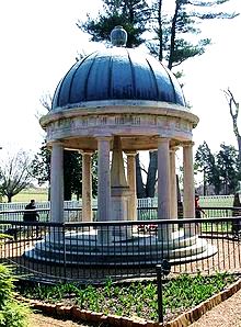 Tomb of Andrew and Rachel Jackson that sits in Hermitage Park.