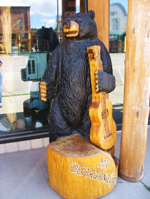 Mr. Bearjanlgles: Now this is what I would call a play on words. -- Photo by Pat Bean 