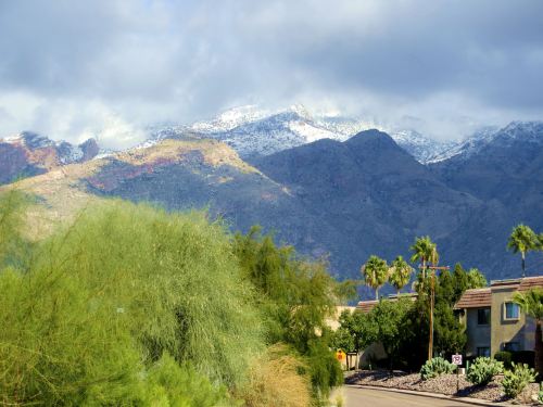 The view of the Catalina Mountains this morning from the parking lot of my apartment complex. -- Photo by Pat Bean 