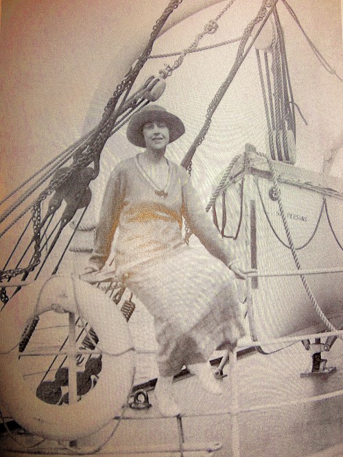Agatha Christie on her world tour in 1922. 